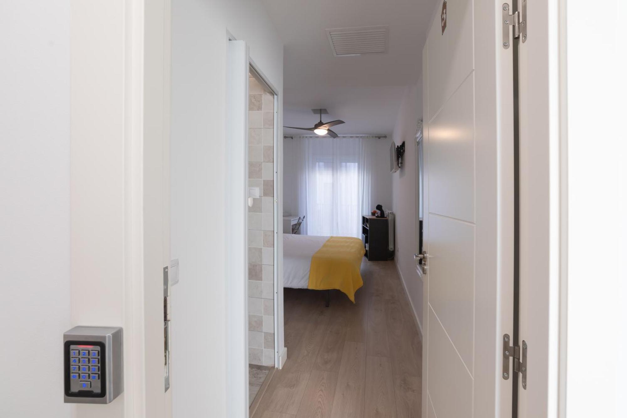 Hostal Puente De Hierro Logroño Zimmer foto
