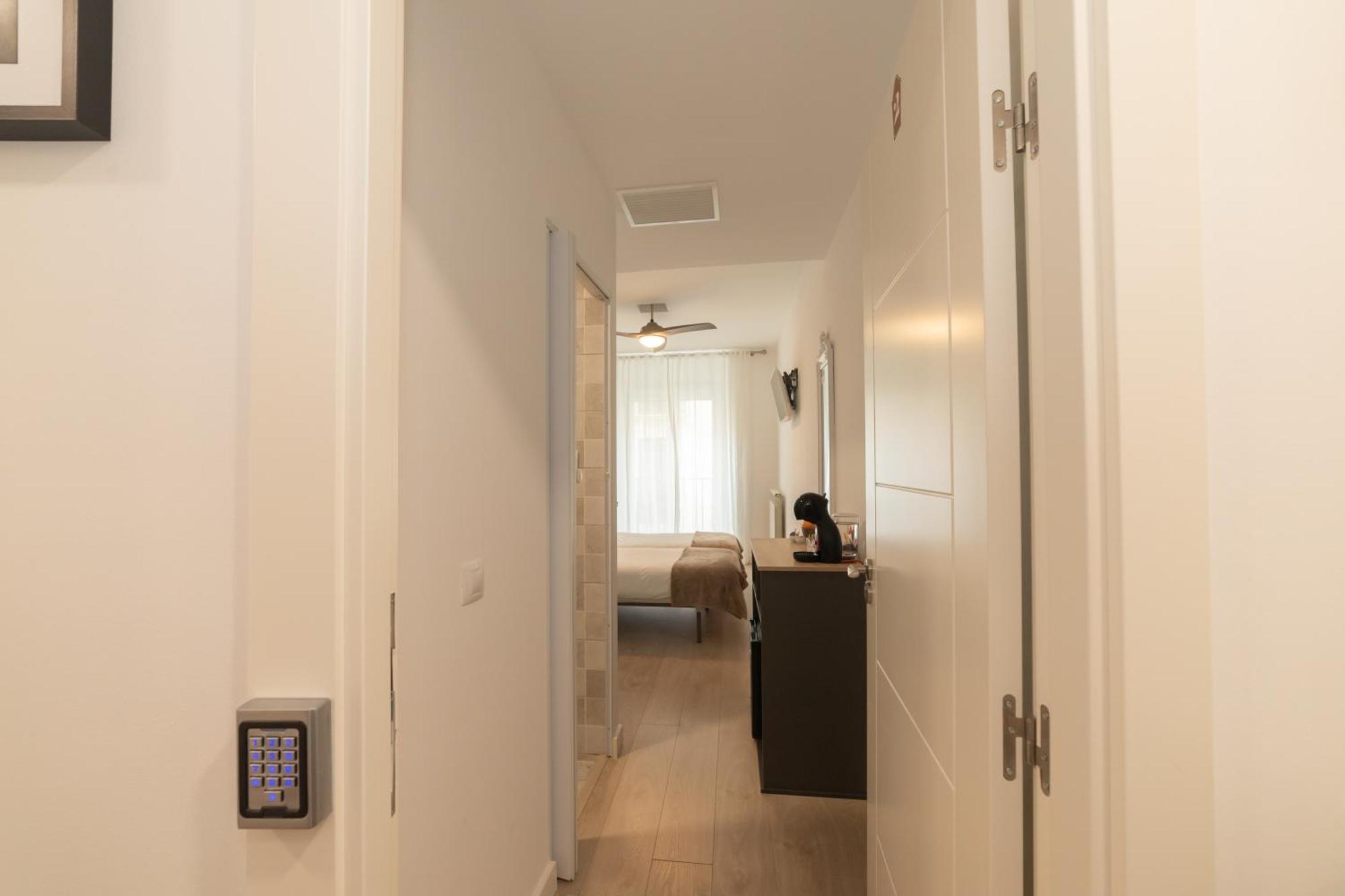 Hostal Puente De Hierro Logroño Zimmer foto