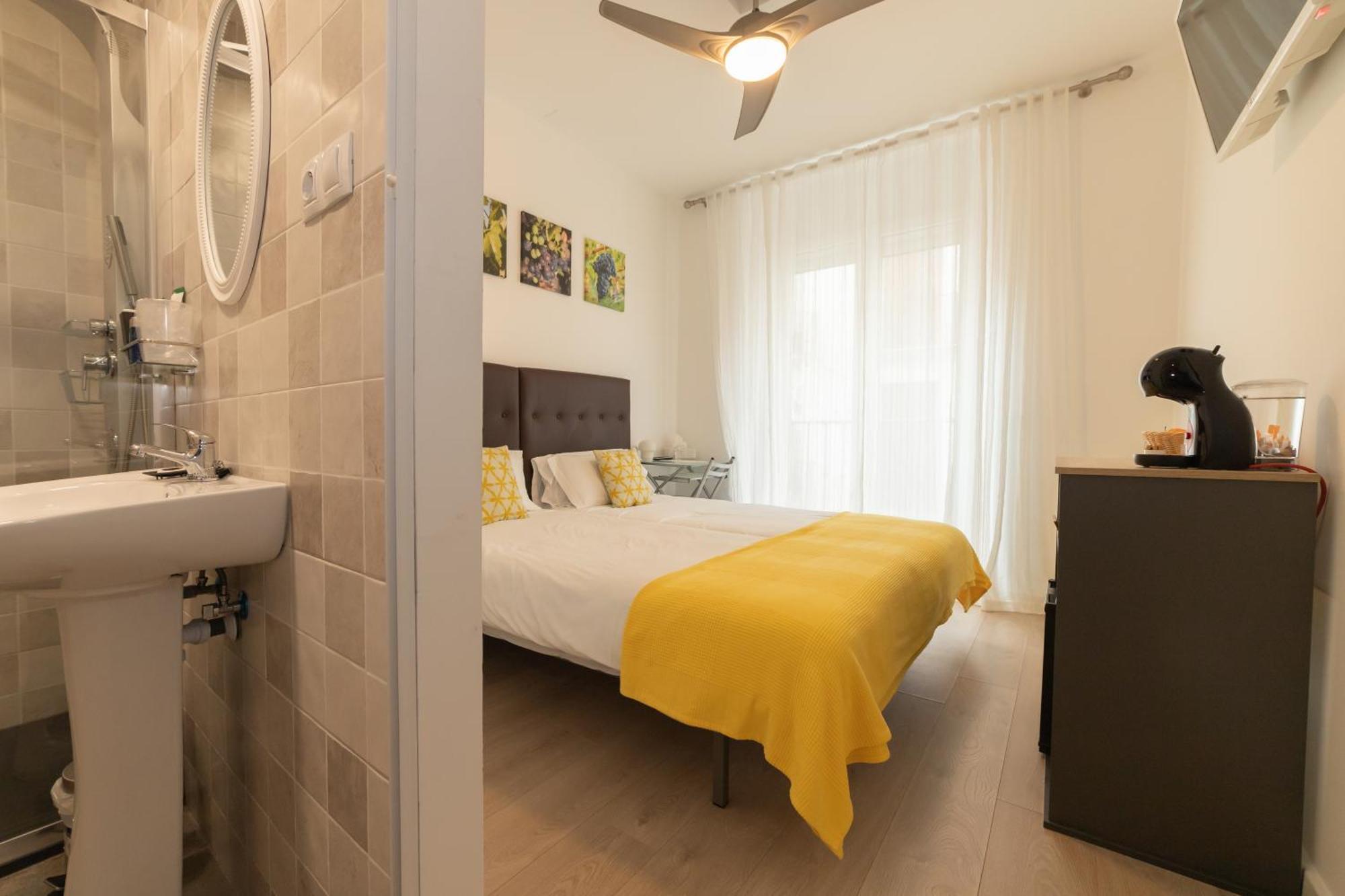 Hostal Puente De Hierro Logroño Zimmer foto